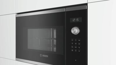 Встраиваемая микроволновая печь Bosch BEL554MS0 25л. 900Вт черный